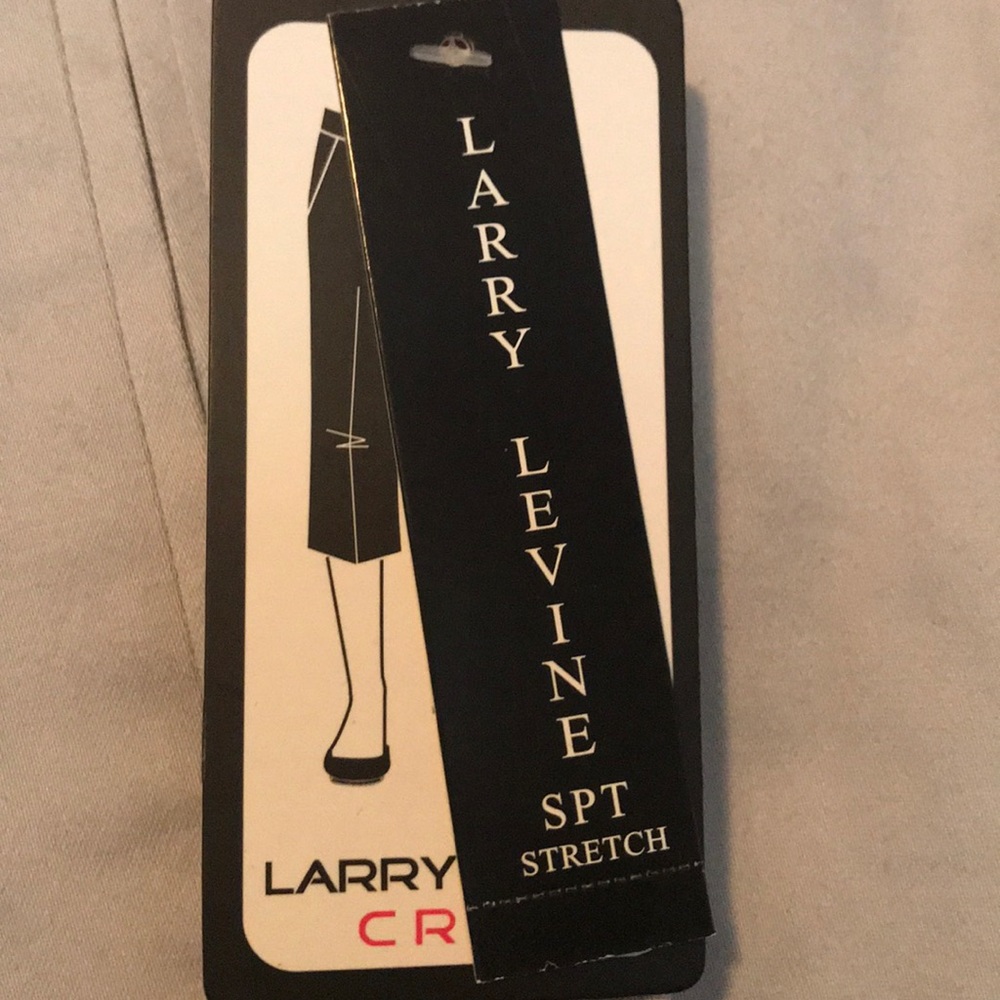 Larry Levine Gray Capri (Crop) Pants Size 14 - Picture 2 of 3